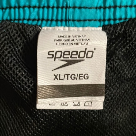 SPEEDO Swim Shorts - Picture 9 of 9